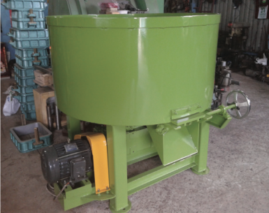GREEN SAND MIXING MACHINE